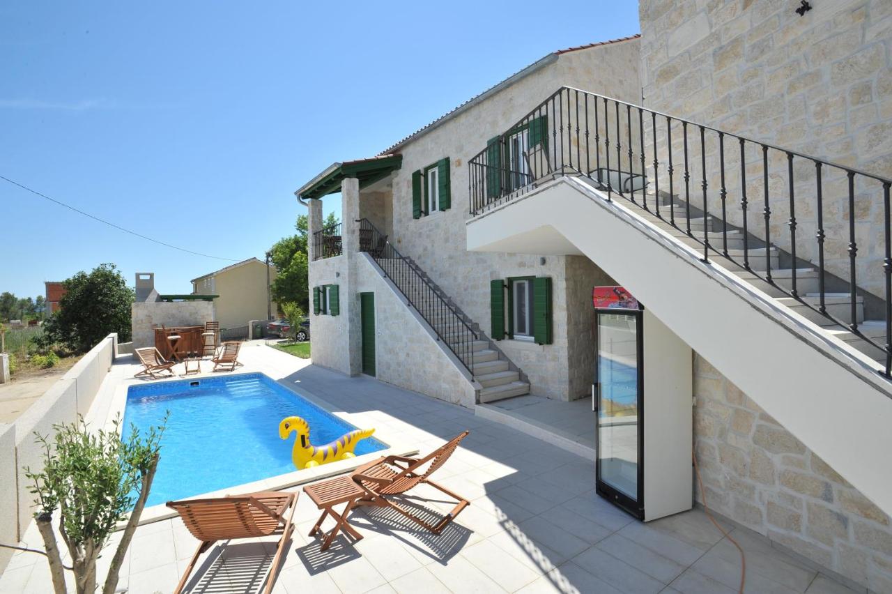 B&B Privlaka - Corte villas & apartments - AE1043 - Bed and Breakfast Privlaka