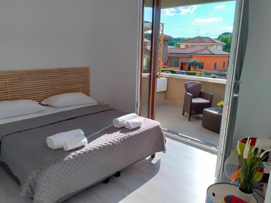 Großes Doppel-/Zweibettzimmer
