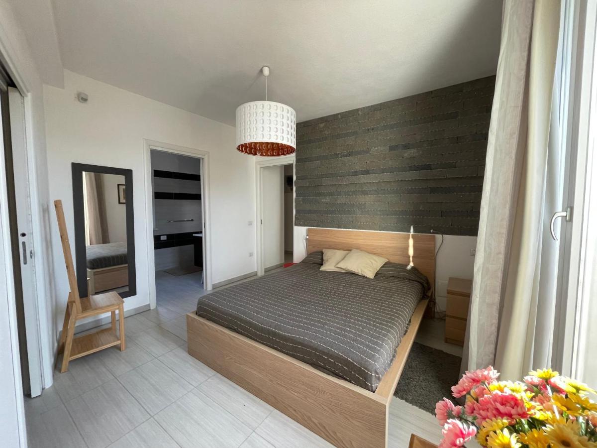 Appartamento con 3 Camere da Letto
