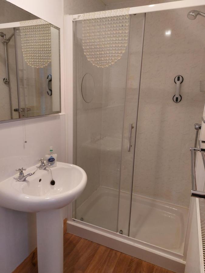 Habitación Familiar con baño 