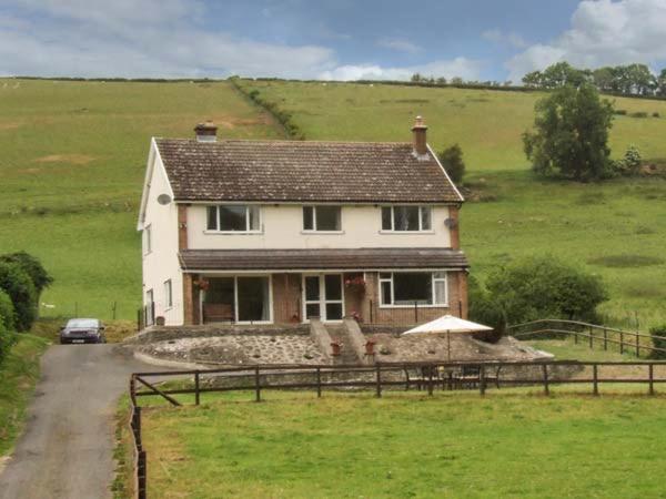 B&B Knighton - Cwmgilla Farm - Bed and Breakfast Knighton