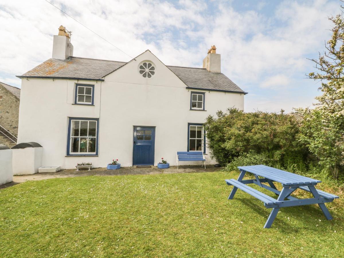 B&B Llanfachraeth - Ty Fferm Bodlasan - Bed and Breakfast Llanfachraeth