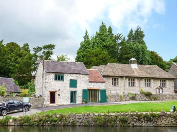 B&B Tissington - Fire Brigade Barn - Bed and Breakfast Tissington