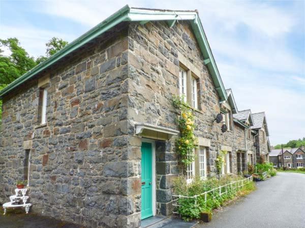 B&B Llanwddyn - 3 Glanrafon - Bed and Breakfast Llanwddyn