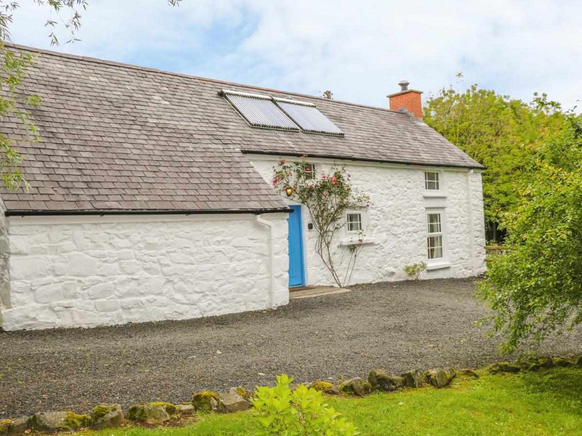 B&B Broughshane - Rosslare Cottage - Bed and Breakfast Broughshane