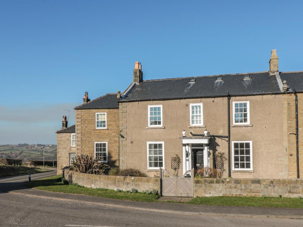 B&B Whitby - Sneaton Hall Apartment 4 - Bed and Breakfast Whitby