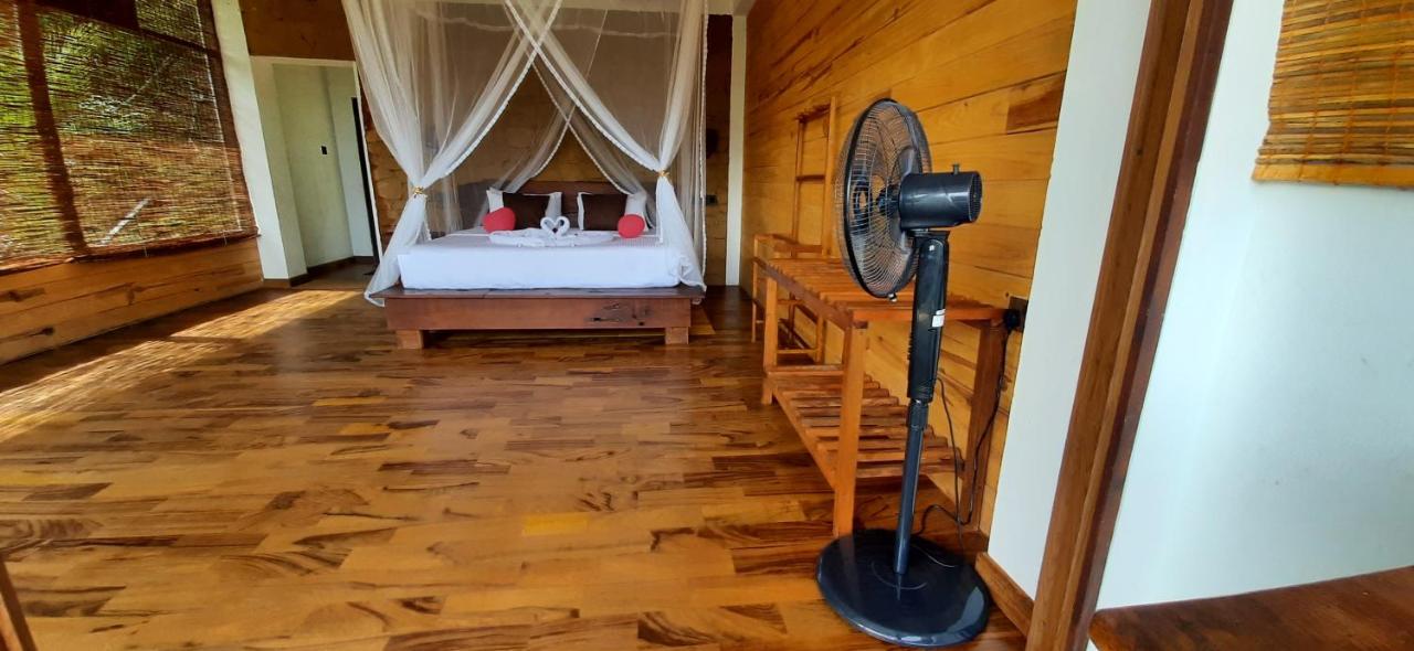 King Room with Balcony