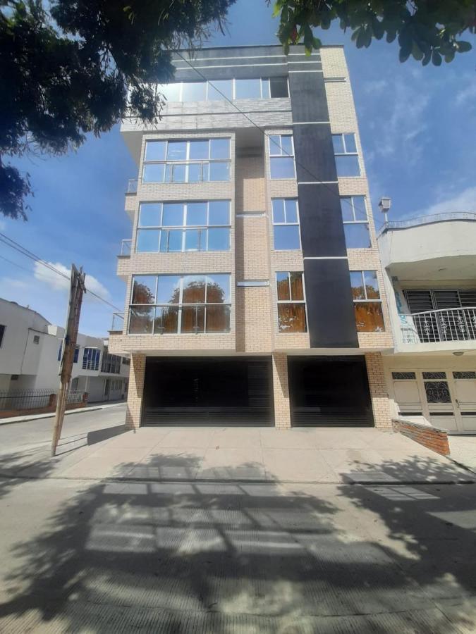 Lujoso Apartamento para Vacaciones y Negocios - B&B Cartago