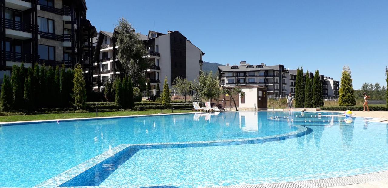 studio by the Pool in Aspen Heights Bansko - B&B Bansko