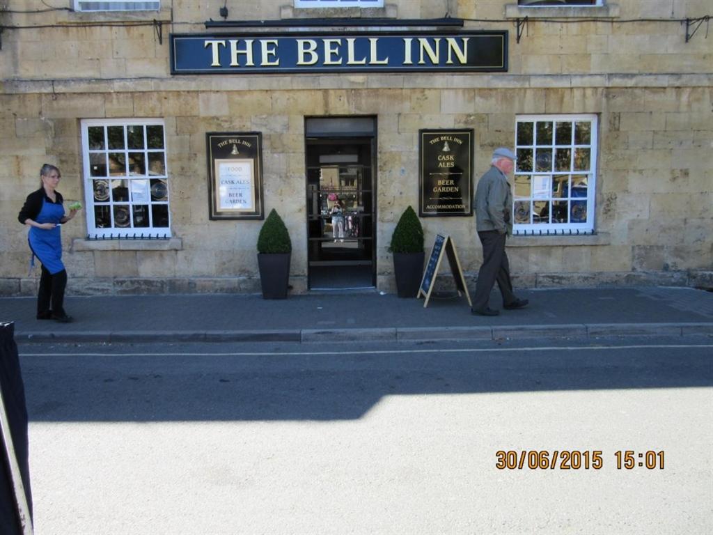 B&B Moreton in Marsh - The Bell Inn - Bed and Breakfast Moreton in Marsh