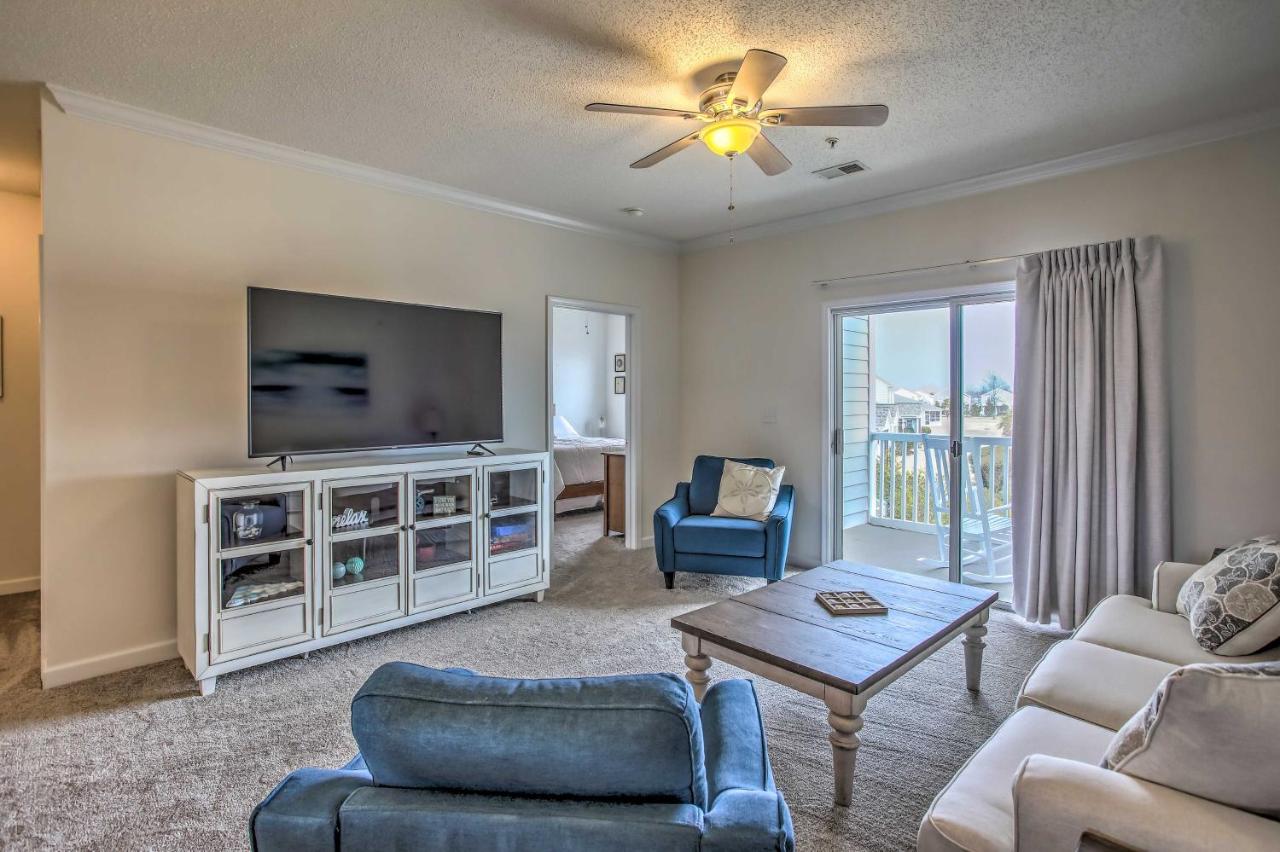 7 Mi to Myrtle Beach Boardwalk Condo with Balcony! - Bed and Breakfast