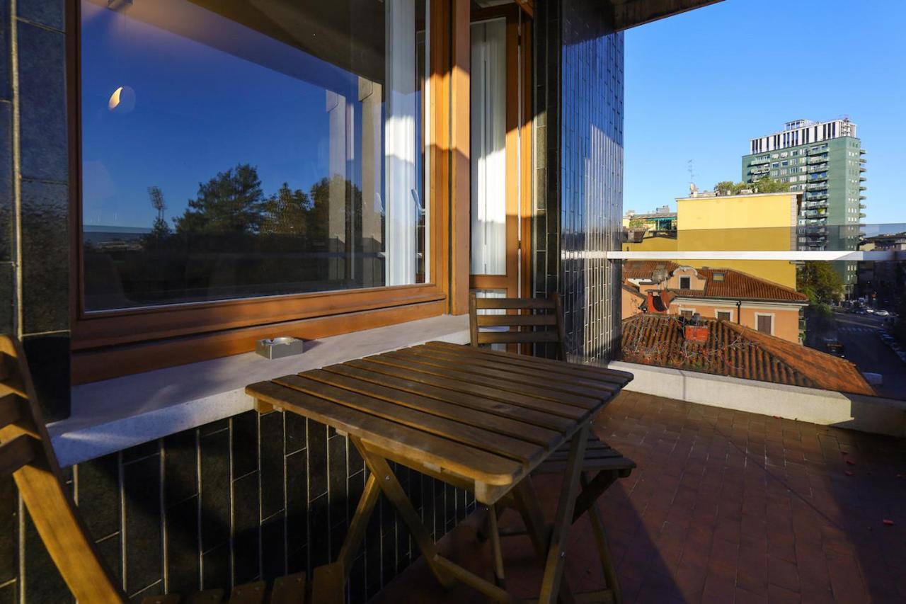 Contempora - Elvezia Park - 1bed, 1bath overlooking the park - E51 - Bed and Breakfast Milaan