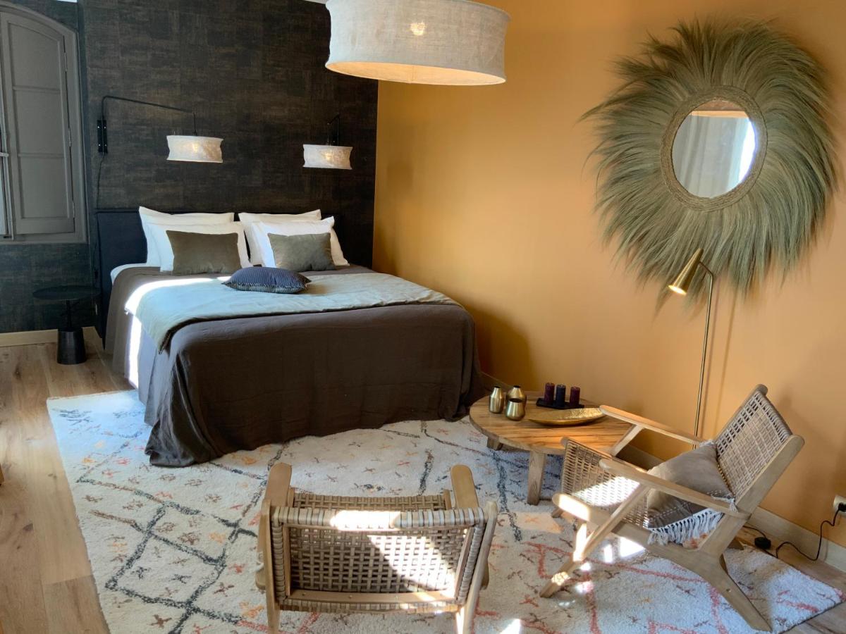 Deluxe Double Room with Shower