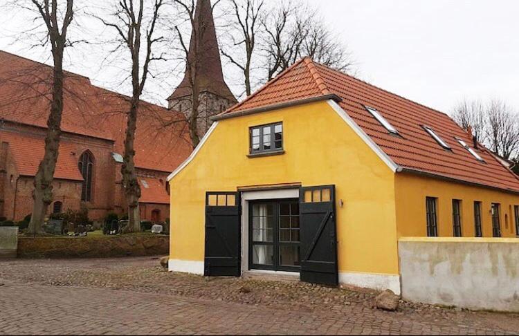 B&B Fehmarn - Historisches Pastorat - Villa Mika - Bed and Breakfast Fehmarn