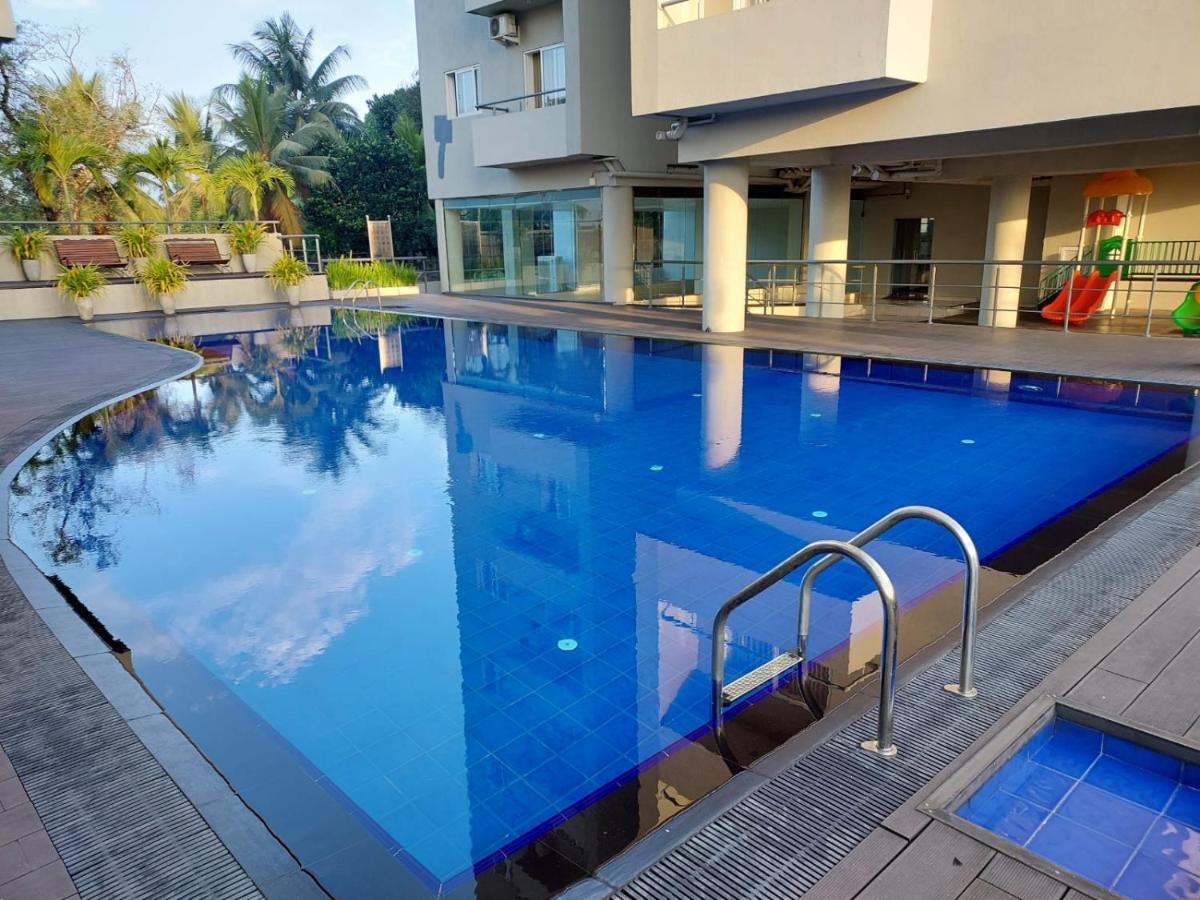 Luxe Highway Residencies - B&B Kottawa