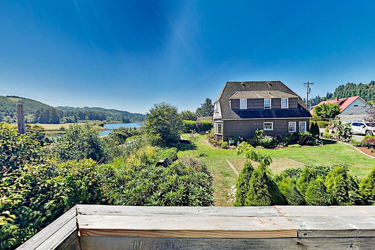 Riverview Retreat - B&B