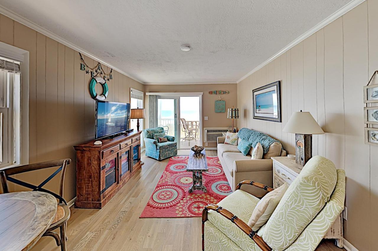 Ocean Pier #122 - B&B