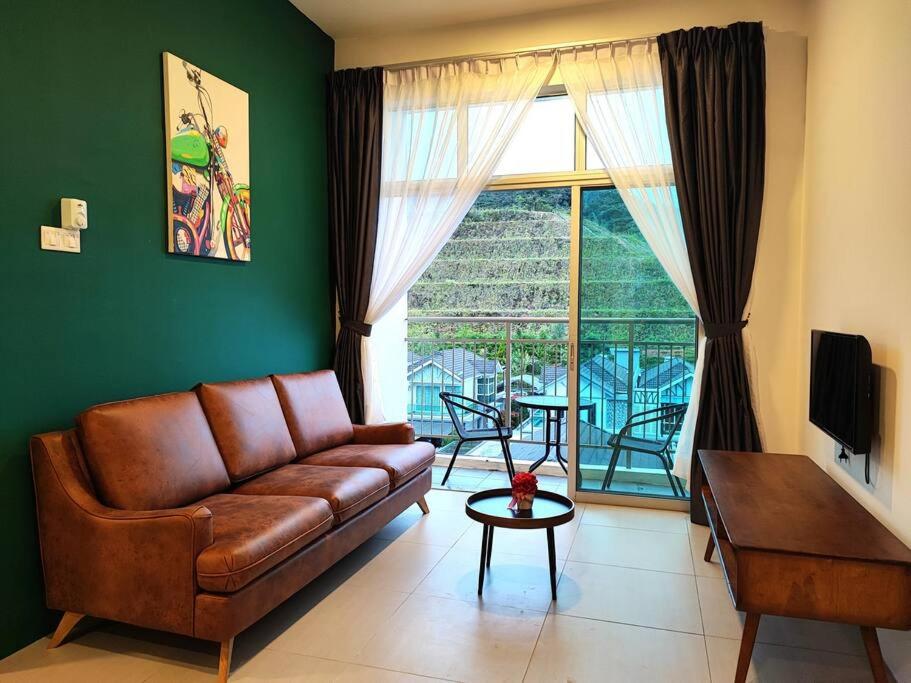 W39C WarmStay atGoldenHill NightMarket 2R WiFi CarPark - B&B