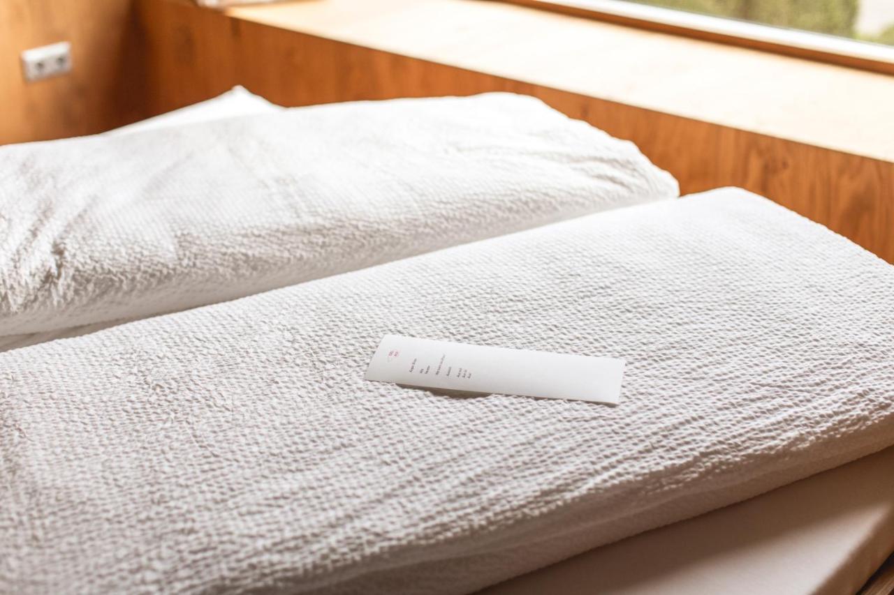 Doppelzimmer mit Gartenblick