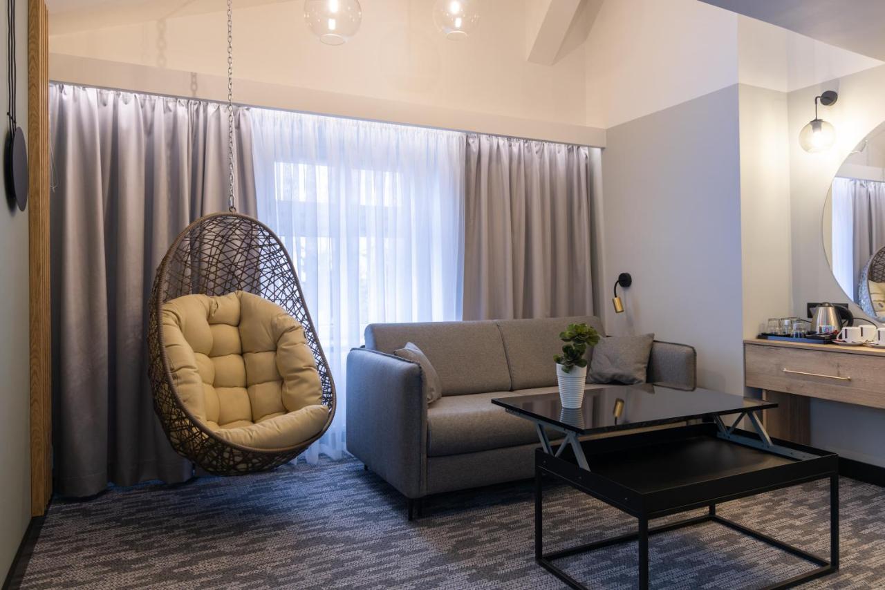 Deluxe Doppelzimmer (2 Erwachsene & 1 Kind)