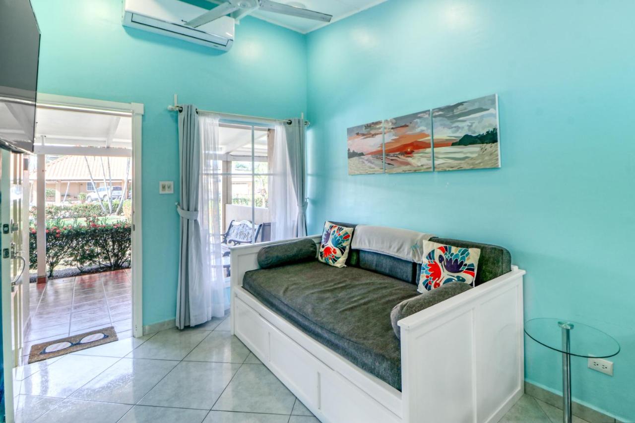 Two Bedroom Apartment 