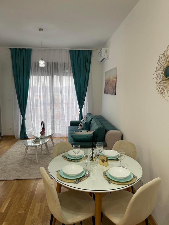 B&B Tivat - Apartman Iva - Bed and Breakfast Tivat