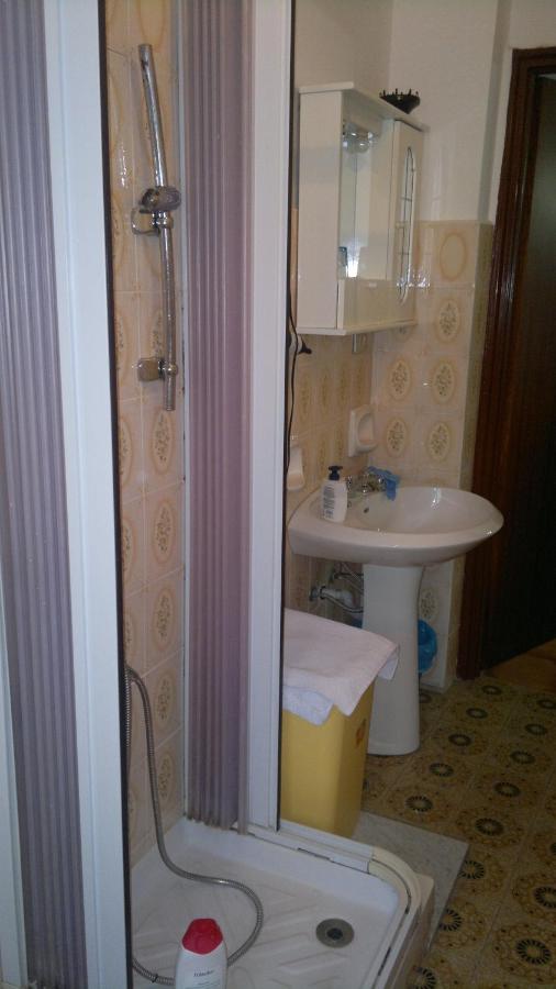 Camera Standard Matrimoniale/Doppia con Letti Singoli