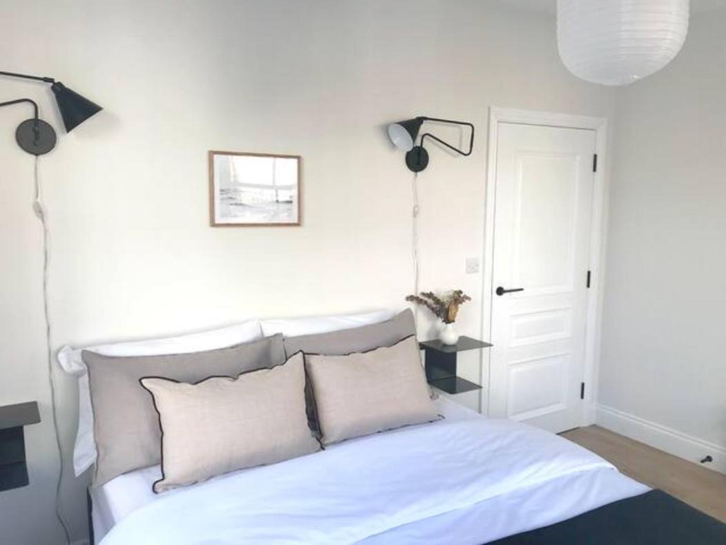B&B St Leonards - Exclusive Norman Road Apartment - Bed and Breakfast St Leonards