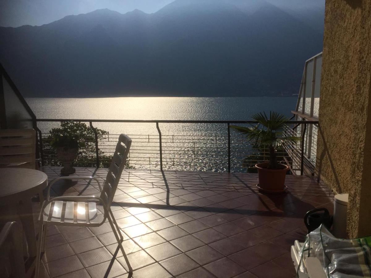 B&B Pino Lago Maggiore - Lago Maggiore- Casa Roccia-Ferienwohnung in Pino sulla Sponda - Bed and Breakfast Pino Lago Maggiore