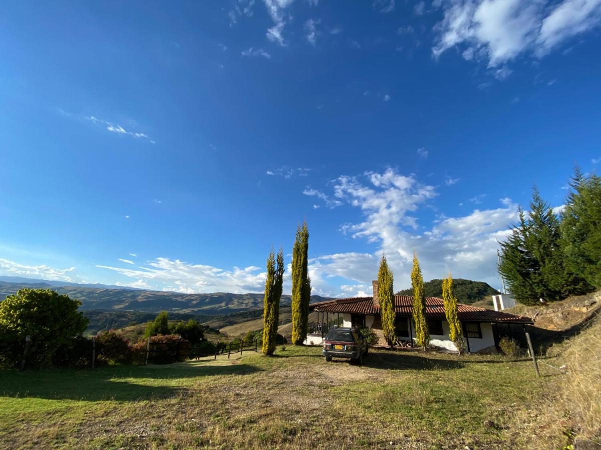 Casa Aposentos - Finca Camino al Cielo - Bed and Breakfast