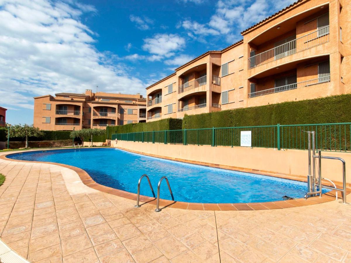 B&B Calafat - Apartment Marina Sant Jordi by Interhome - Bed and Breakfast Calafat