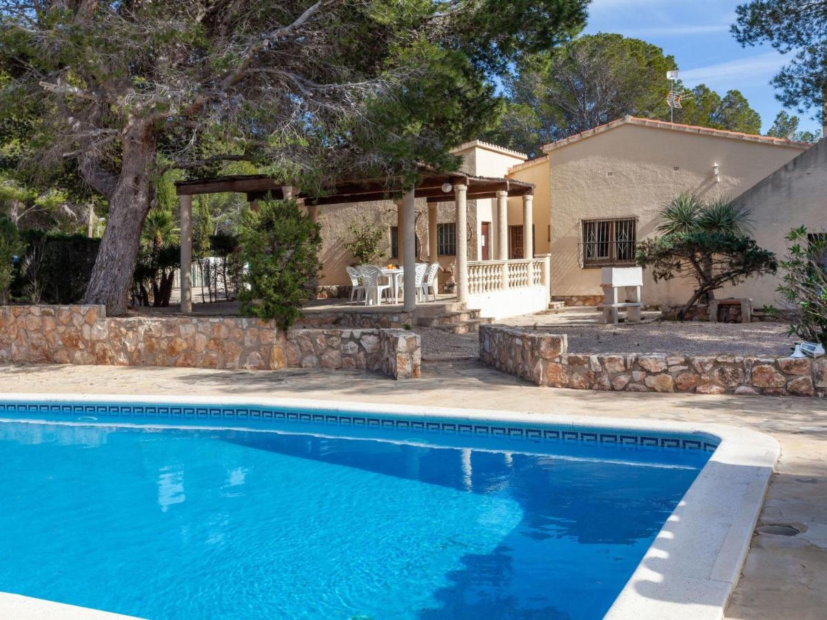 B&B Las Tres Cales - Villa Villa Illot by Interhome - Bed and Breakfast Las Tres Cales