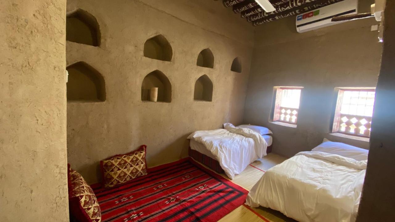 Twin Room with Shared Bathroom