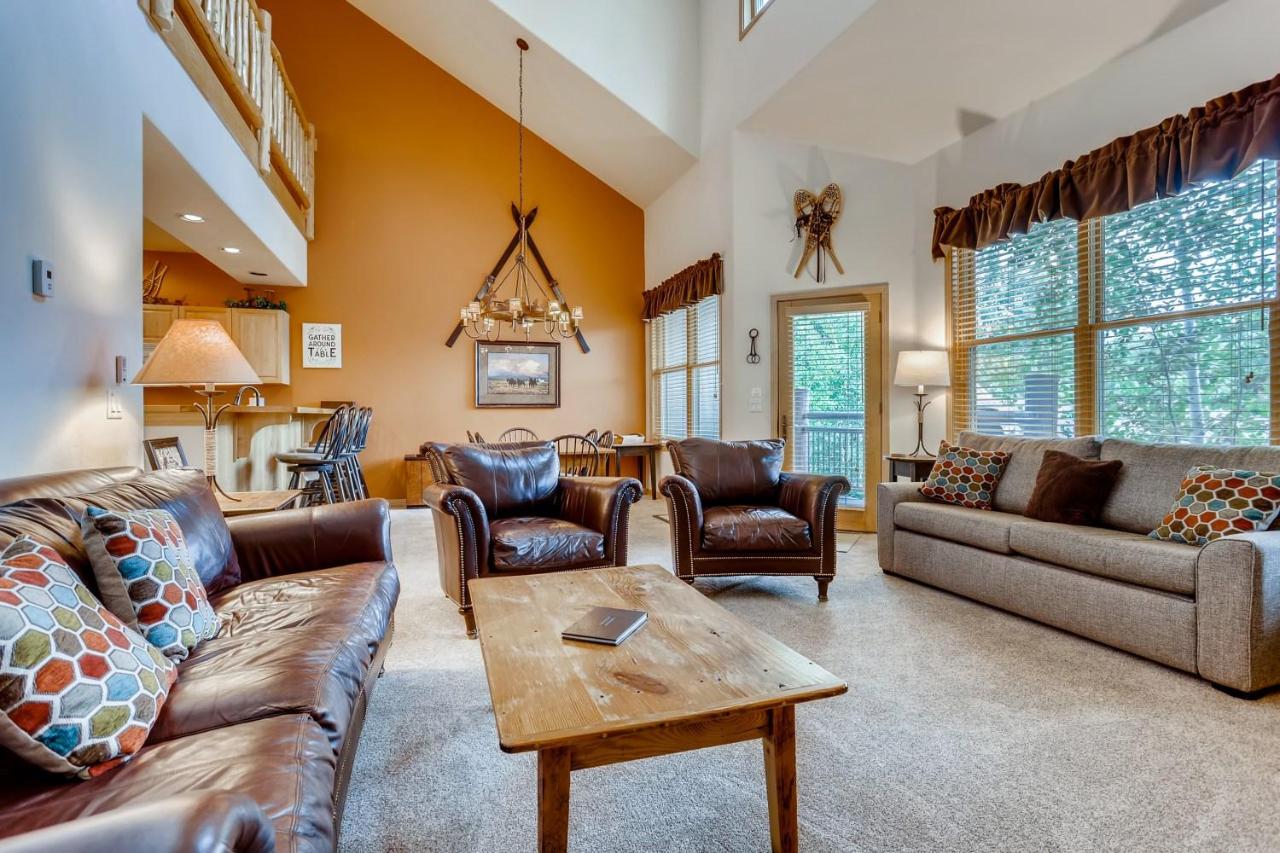 Corral at Breckenridge 207S Heron Condo a Spacious Great Location - B&B