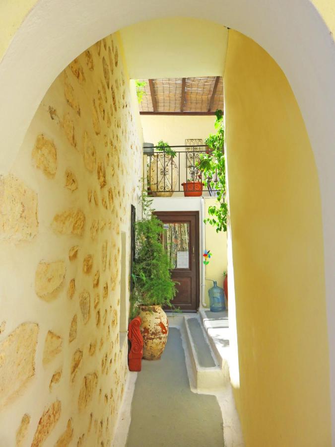 B&B Ermoupoli - Avlitis - Bed and Breakfast Ermoupoli