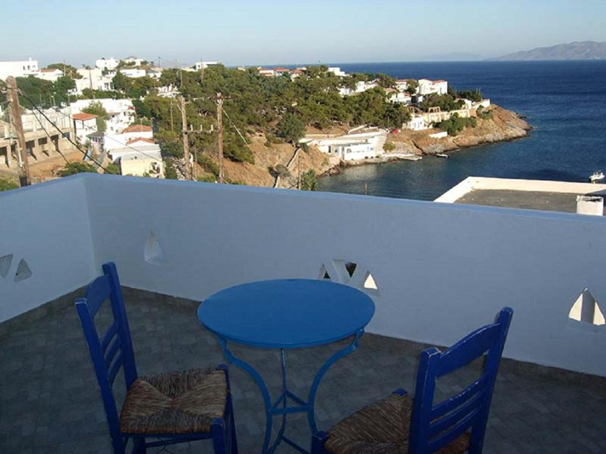 Oneiro Rooms Kythnos - Chambres d'hôtes Kanála