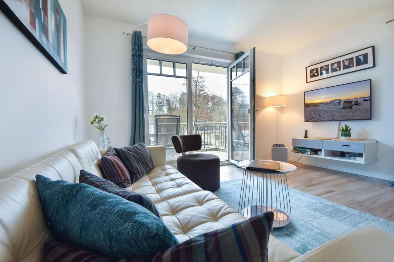 Apartment mit Balkon