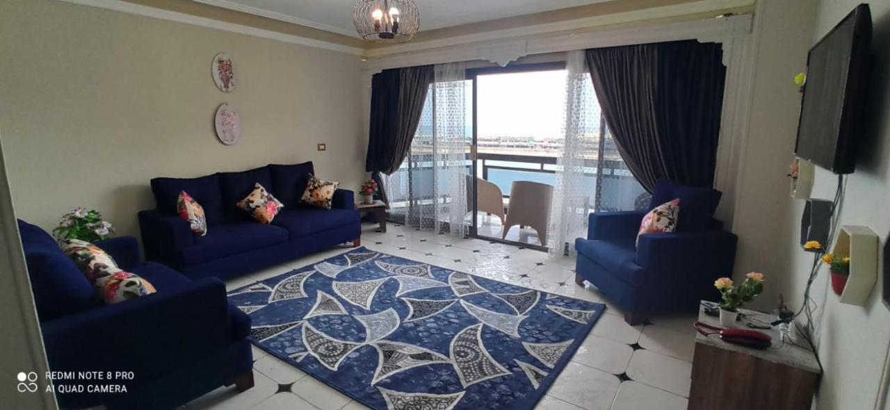 B&B Alexandria - شقة فندقية علي البحر مباشرة بجليم - Bed and Breakfast Alexandria