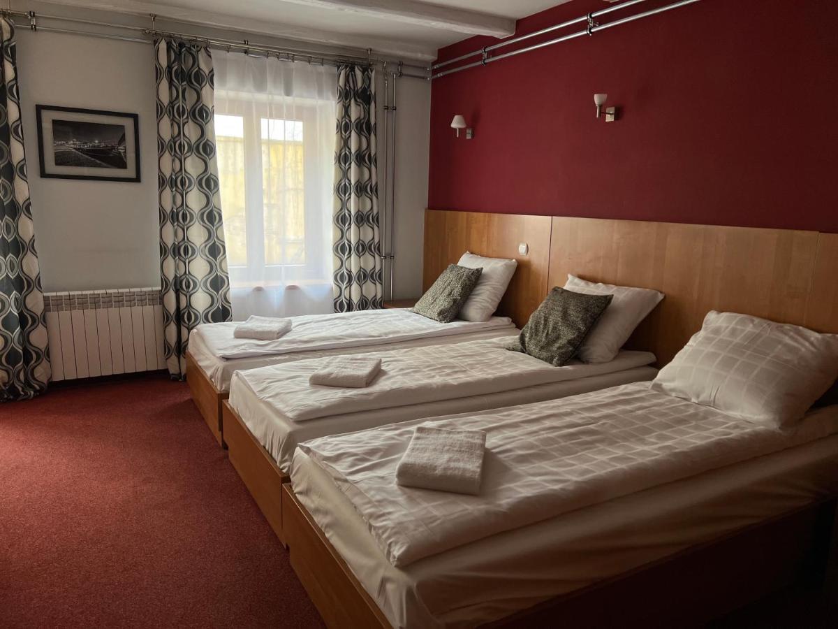 Triple Room with City View