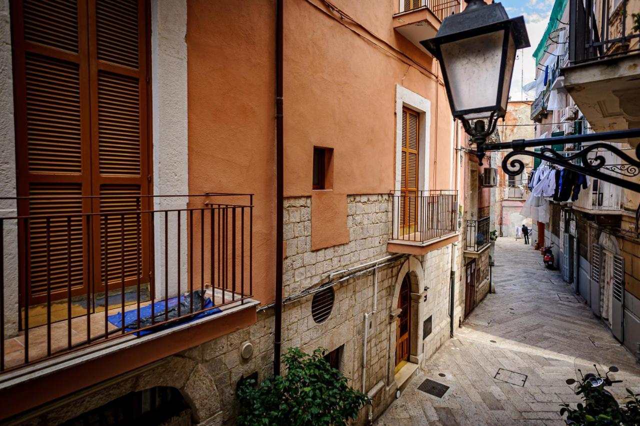 LOGICO 56 - B&B Bari