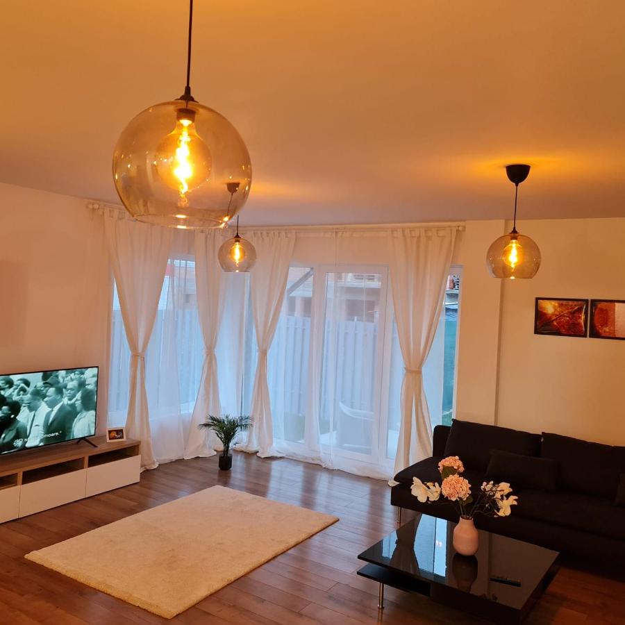 B&B Otopeni - Galaxy Residence Villa - Bed and Breakfast Otopeni