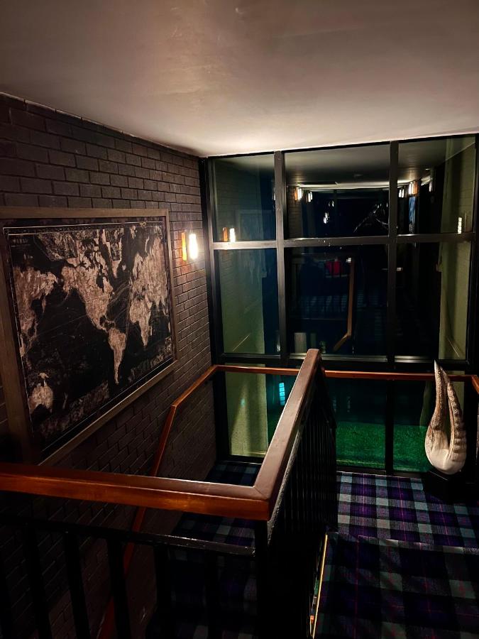 Executive Penthouse Two Bedroom Apartment 2