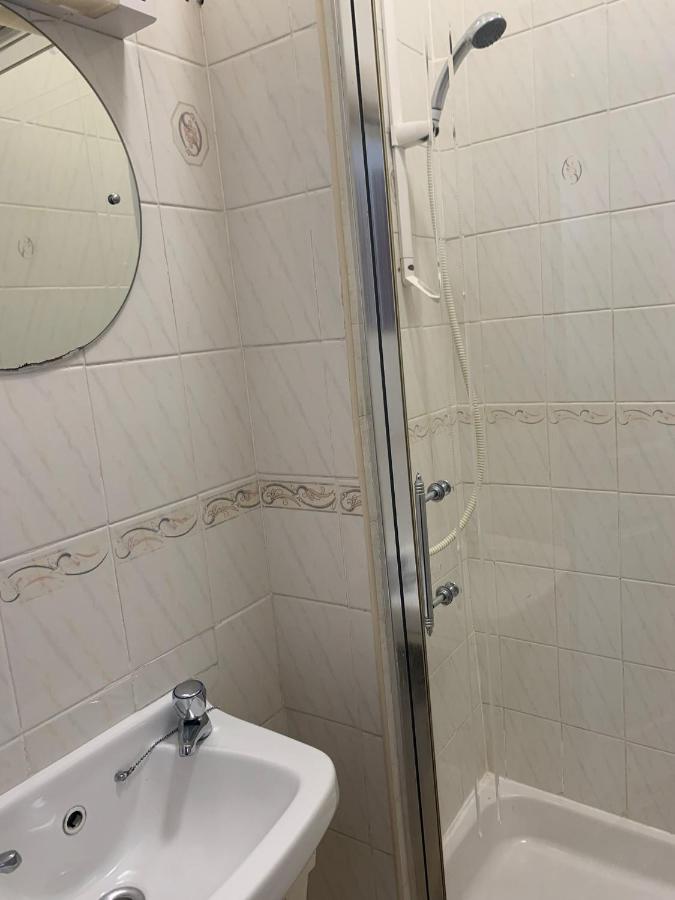 Ampia Camera Matrimoniale