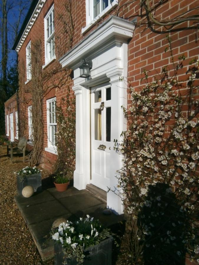 B&B Fakenham - The Dower House - Bed and Breakfast Fakenham