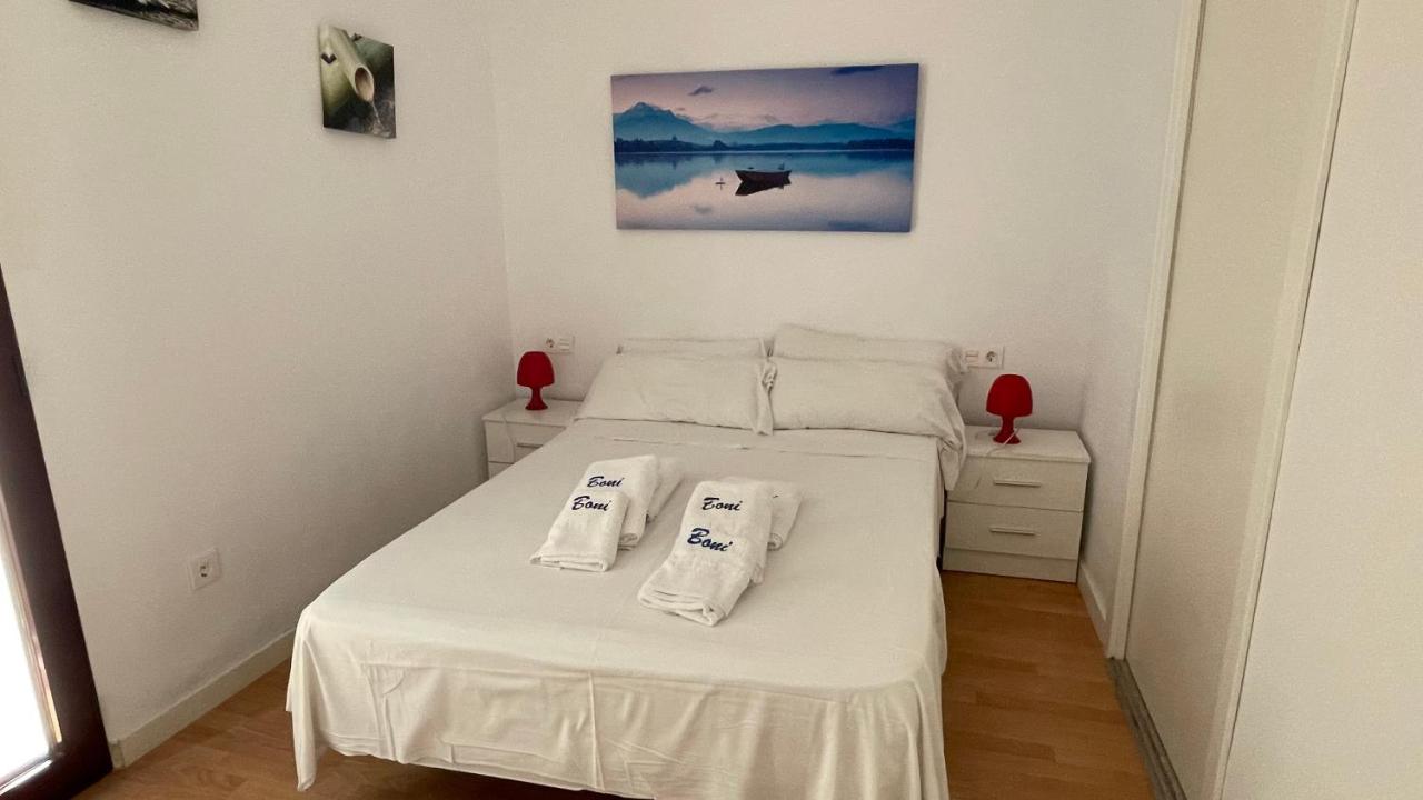 Apartamento con vistas y balcón