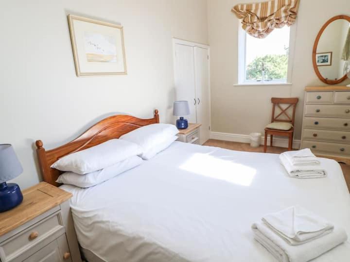 Redhurst Cottage