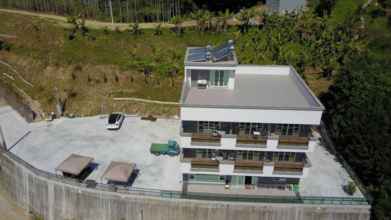 One Roll Stone Homestay - B&B