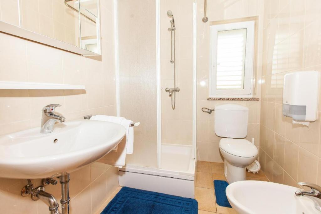 Economy Kamer met Balkon
