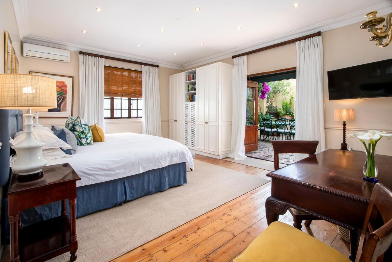 Double or Twin Room with Garden View