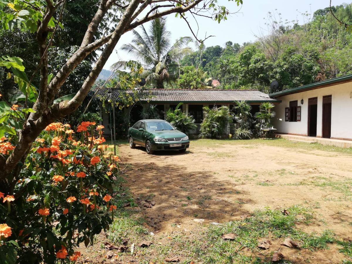 B&B Gampola - Leaf Guest House - Bed and Breakfast Gampola